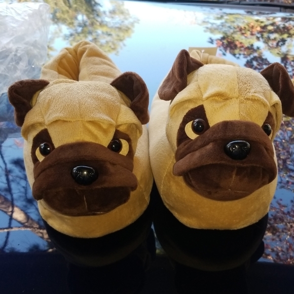 womens pug slippers